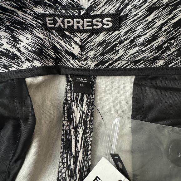 Express Stretch Printed Black and White Chino Shorts Size 12 NWT - Picture 6 of 8
